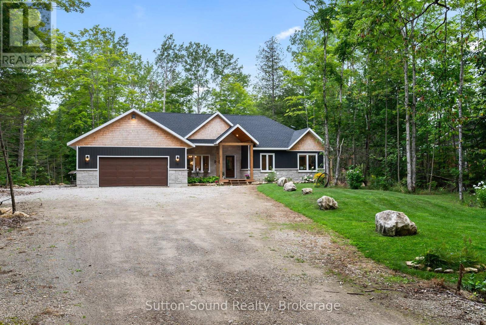 668 Bruce Road 9 Road, South Bruce Peninsula, Ontario  N0H 2T0 - Photo 2 - X12306680
