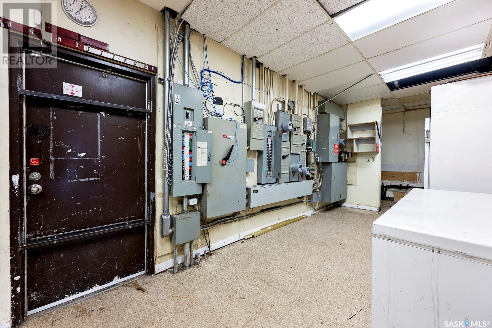 505 Broad Street, Regina, Saskatchewan  S4R 1X5 - Photo 7 - SK013631