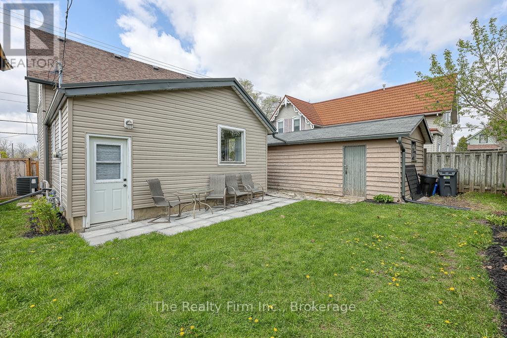 136 Bidwell Street, Tillsonburg, Ontario  N4G 3V5 - Photo 36 - X12306709