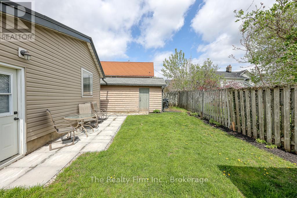 136 Bidwell Street, Tillsonburg, Ontario  N4G 3V5 - Photo 38 - X12306709