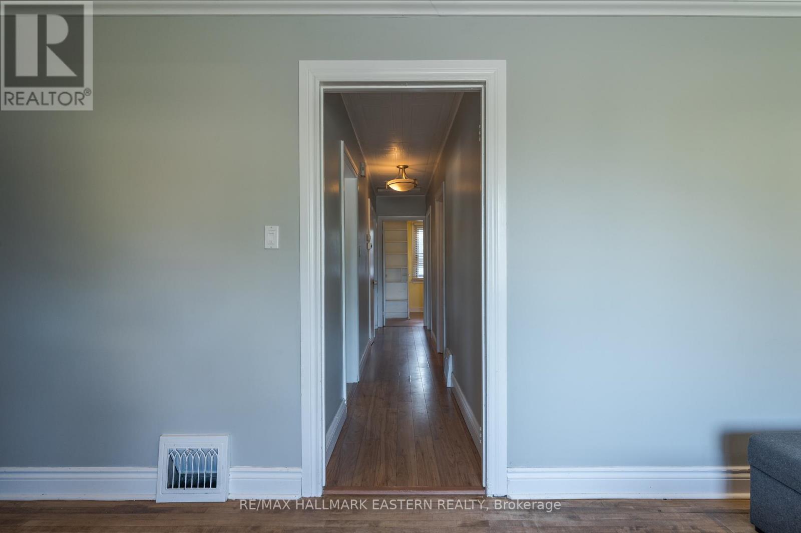 677 Armour Road, Peterborough East, Ontario  K9H 1Z5 - Photo 16 - X12306711