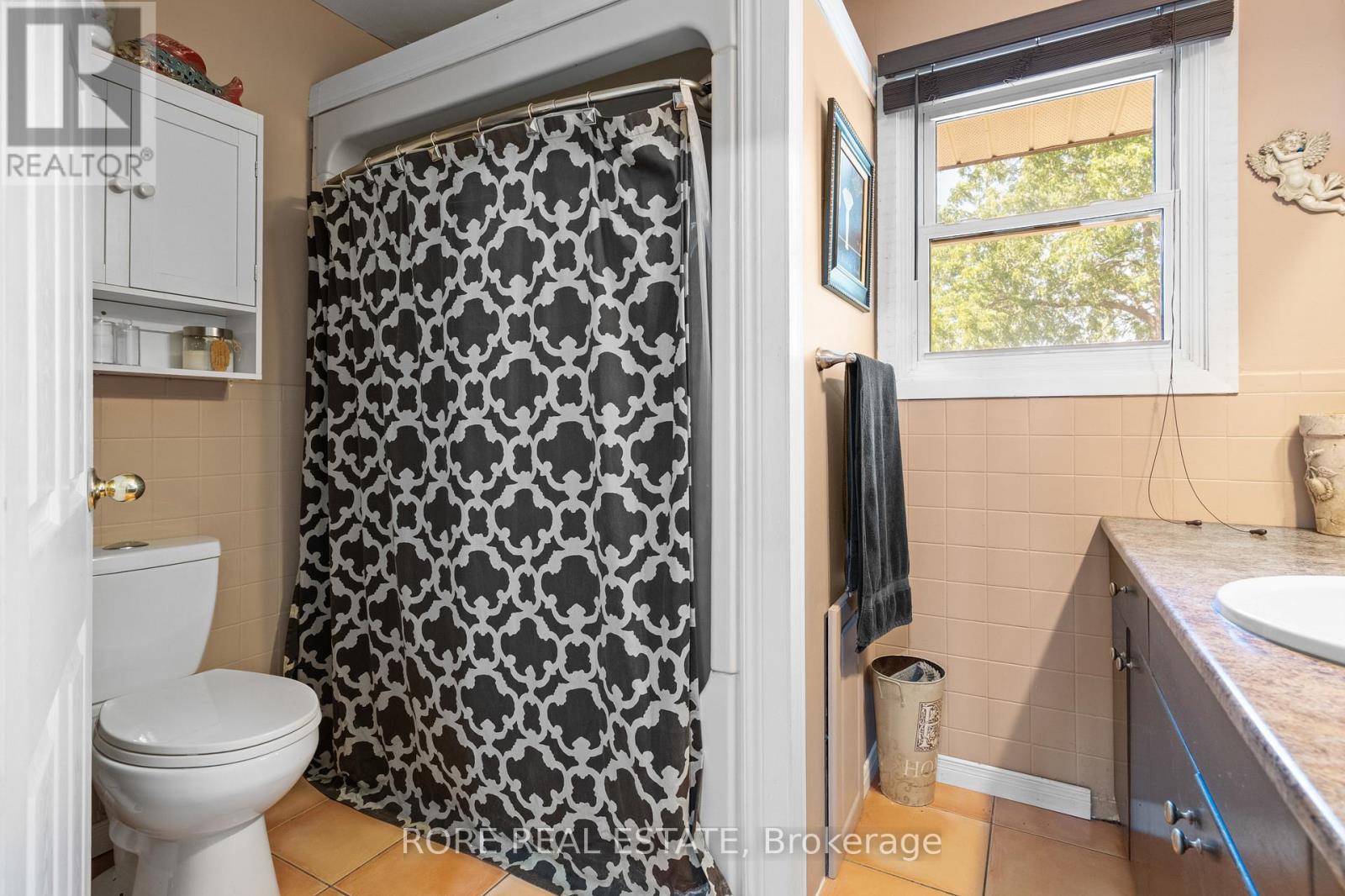 497 Clarence Street W, Port Colborne, Ontario  L3K 3H3 - Photo 15 - X12306744