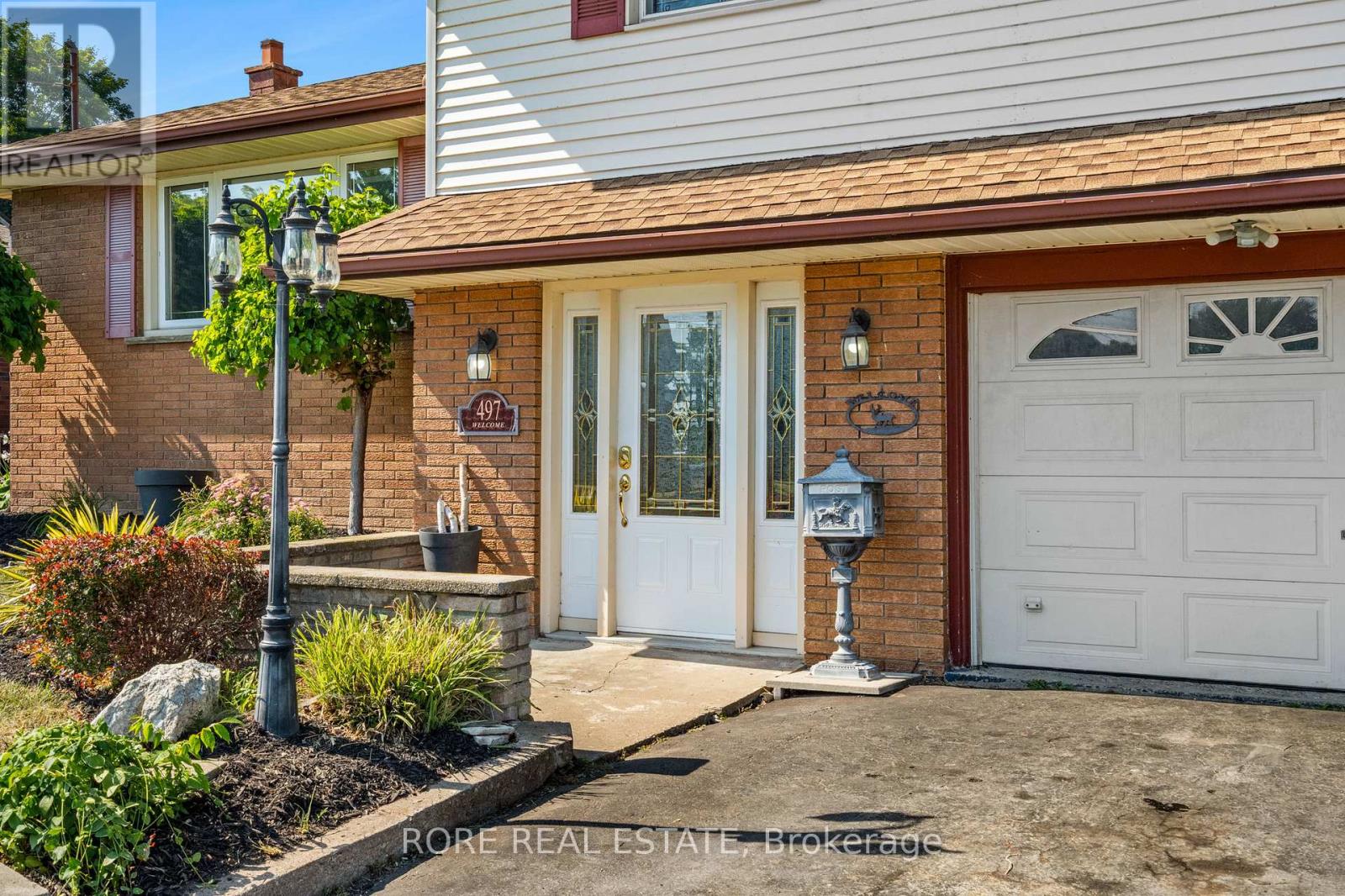 Property at 497 CLARENCE STREET W image 4