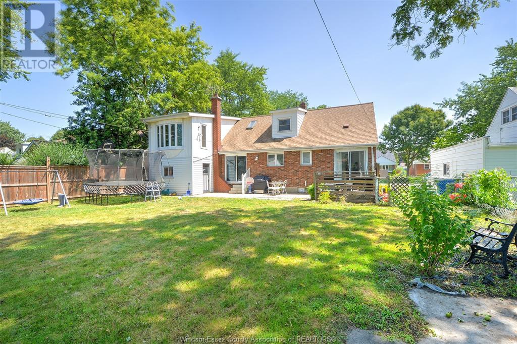 Property at 3065 RADISSON AVENUE image 5