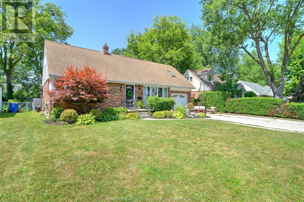 Property at 3065 RADISSON AVENUE image 2