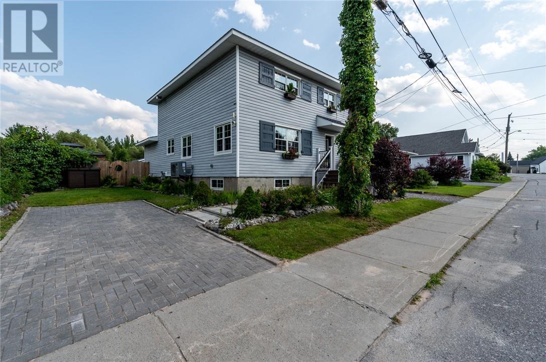 Property at 15 Evans Road image 4