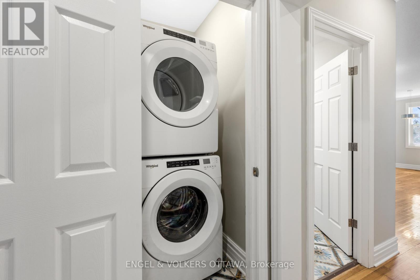 2 - 449 Green Avenue, Ottawa, Ontario  K1M 1L1 - Photo 17 - X12306505