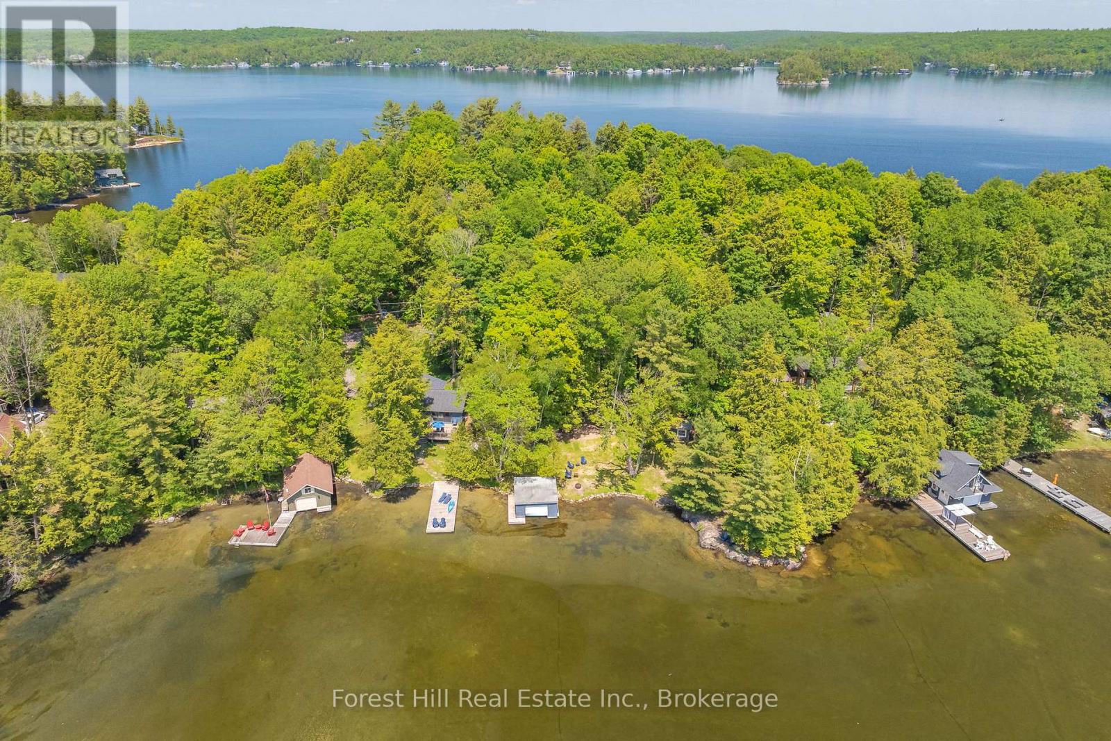 1050 Fair-Lee Park Road, Muskoka Lakes, Ontario  P0B 1G0 - Photo 30 - X12247370