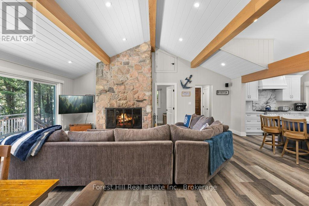 1050 Fair-Lee Park Road, Muskoka Lakes, Ontario  P0B 1G0 - Photo 41 - X12247370