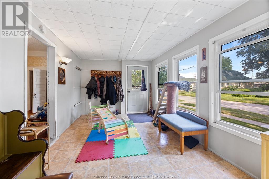 Property at 40 ORANGE STREET image 3