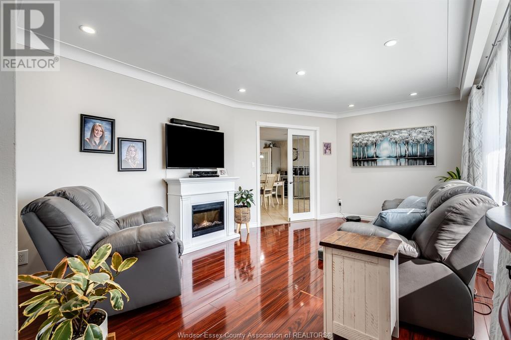 Property at 111 DANFORTH AVENUE image 5