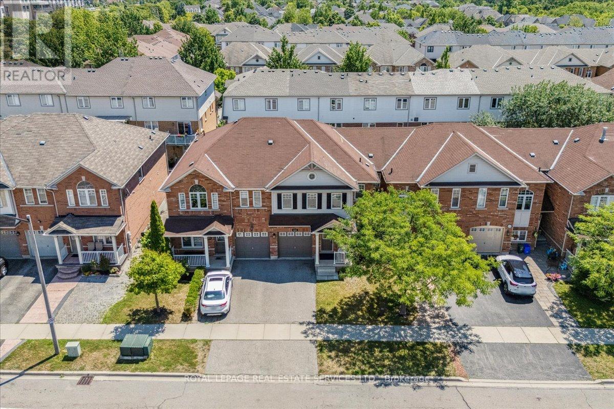 3066 Highvalley Road, Oakville, Ontario  L6M 5H3 - Photo 30 - W12306697