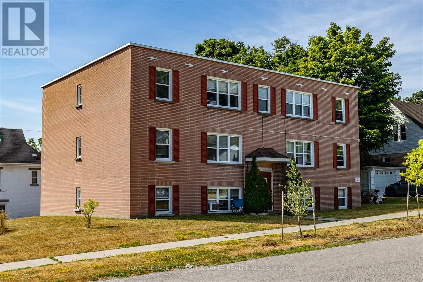 455 Cordach Crescent, Peterborough, Ontario K9H 3A4 - Photo 3 - X12306759