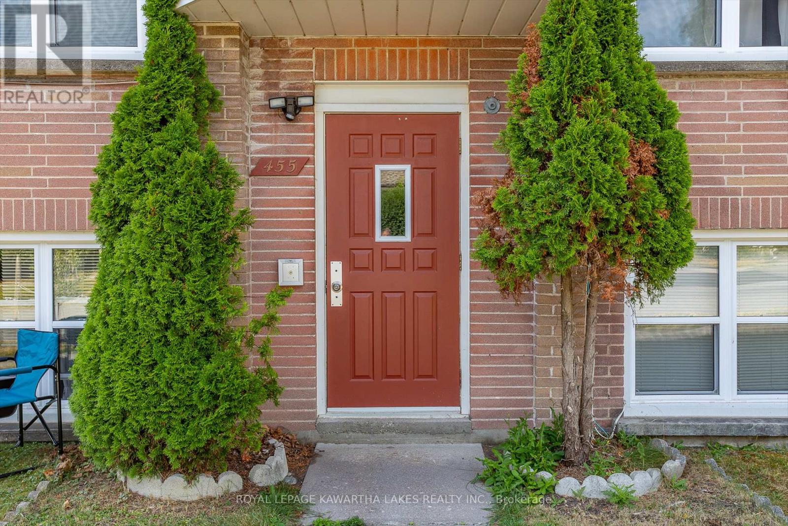 455 Cordach Crescent, Peterborough, Ontario K9H 3A4 - Photo 4 - X12306759