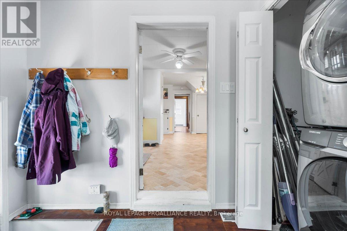 46 Victoria Street, Quinte West, Ontario  K0K 2C0 - Photo 21 - X12306803