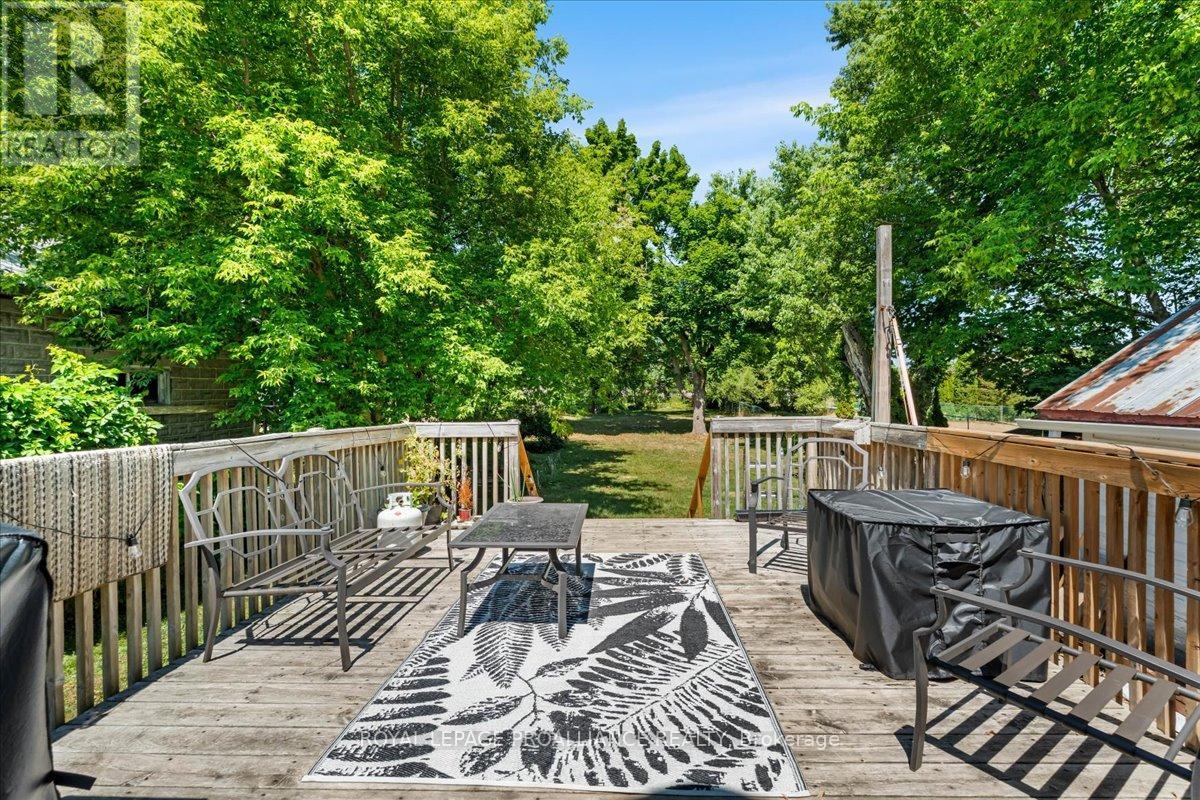 46 Victoria Street, Quinte West, Ontario  K0K 2C0 - Photo 28 - X12306803