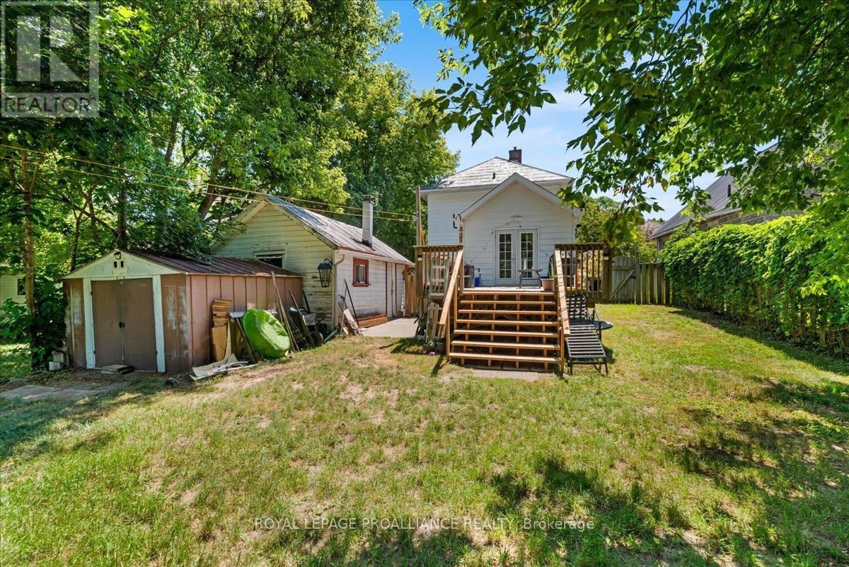 46 Victoria Street, Quinte West, Ontario  K0K 2C0 - Photo 31 - X12306803