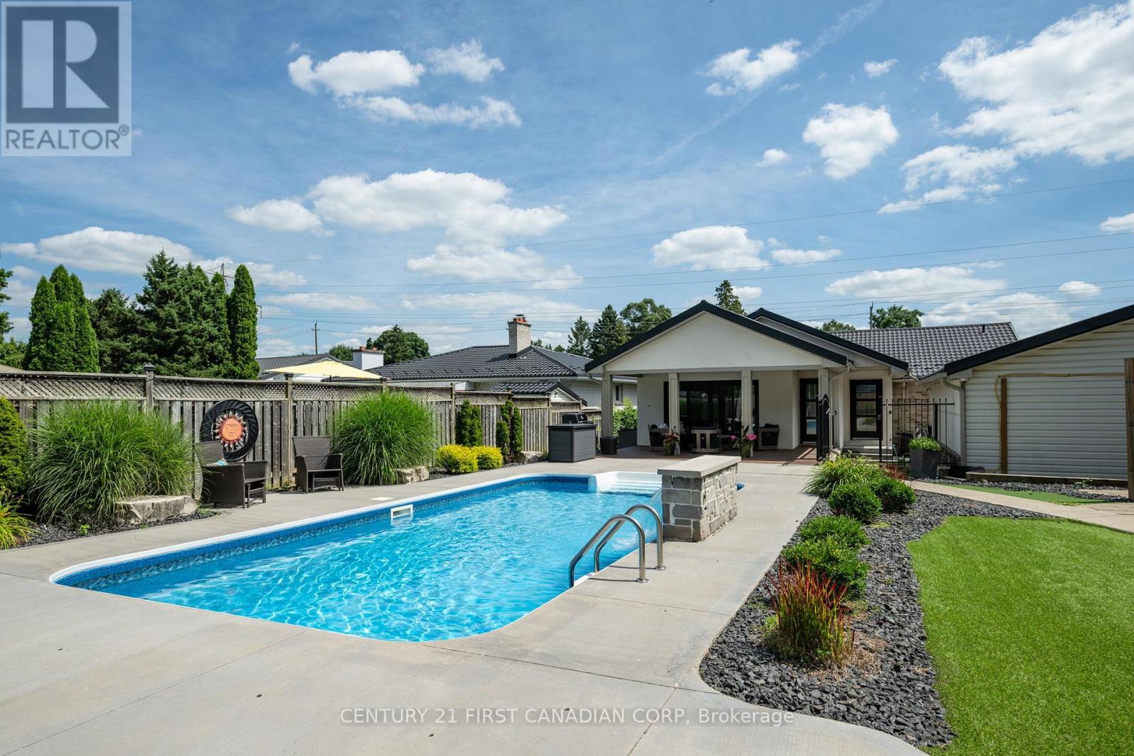 1610 Gore Road, London East, Ontario  N5W 1T8 - Photo 13 - X12306794