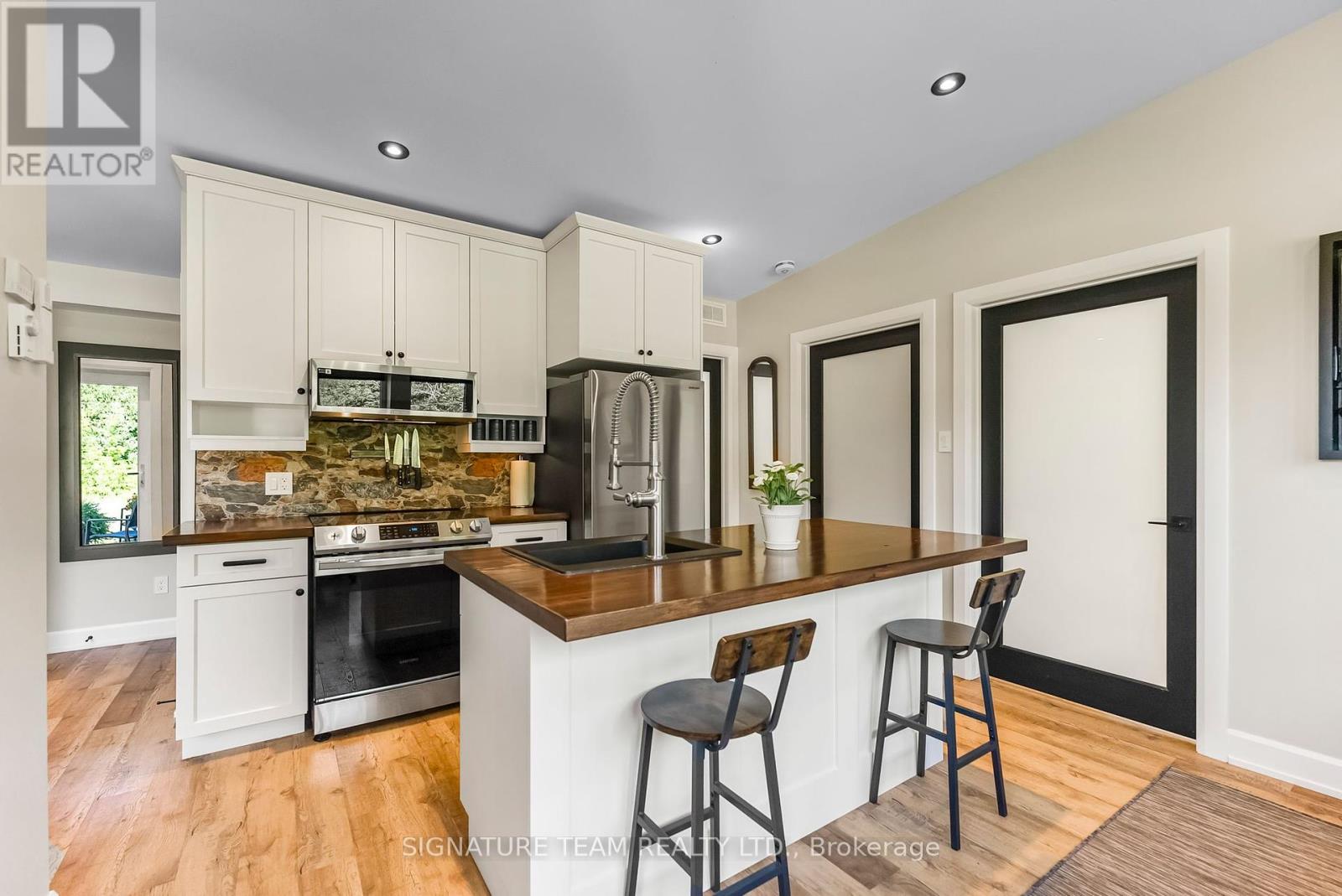902 Grants Settlement Road, Whitewater Region, Ontario  K0J 1V0 - Photo 17 - X12306776