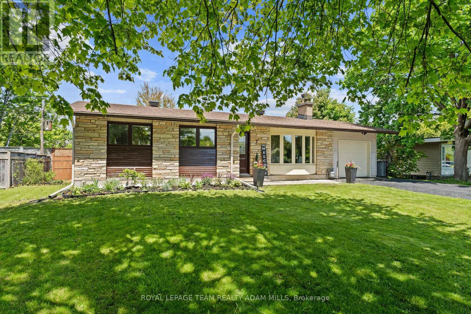Property at 7 ELTERWATER AVENUE image 3