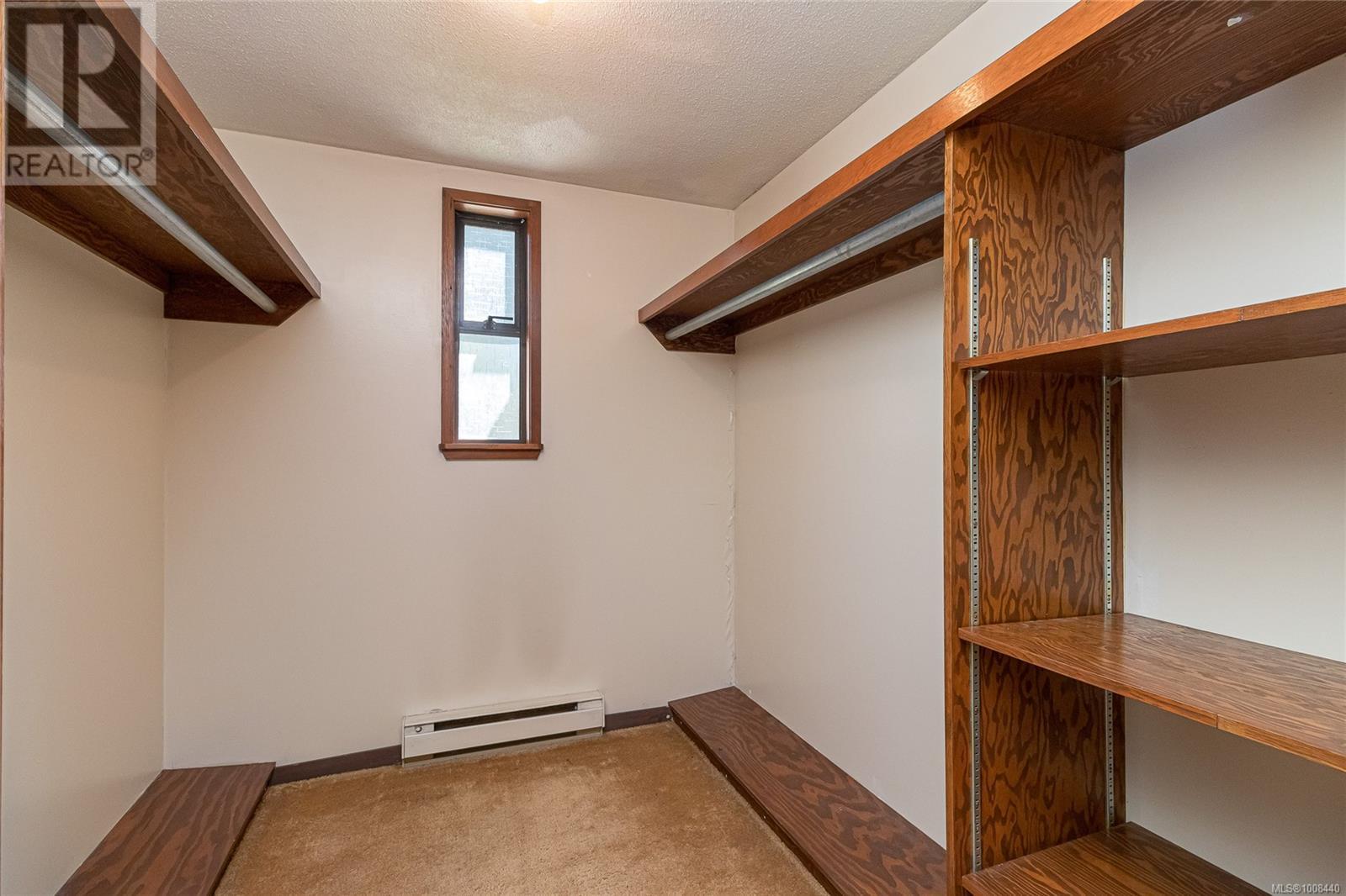 Property at 4487 Shadywood Pl image 2
