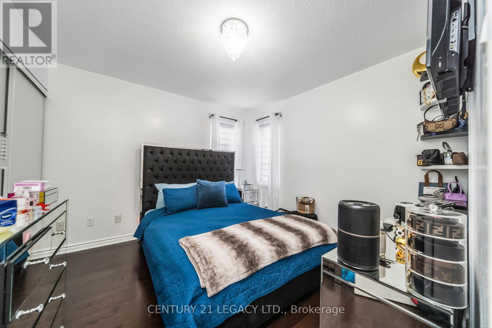 47 National Crescent, Brampton, Ontario  L7A 1J2 - Photo 22 - W12304239