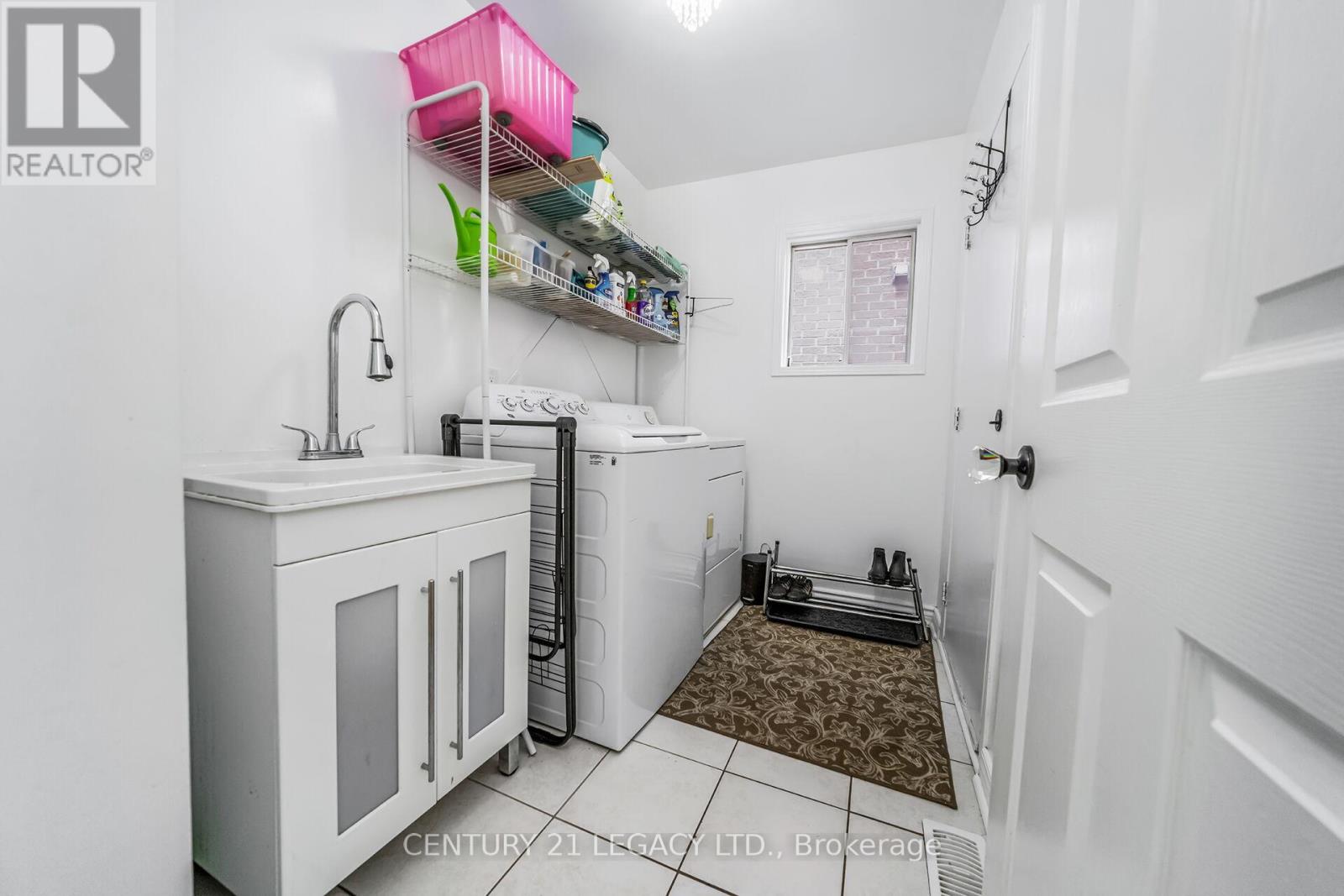 47 National Crescent, Brampton, Ontario  L7A 1J2 - Photo 31 - W12304239