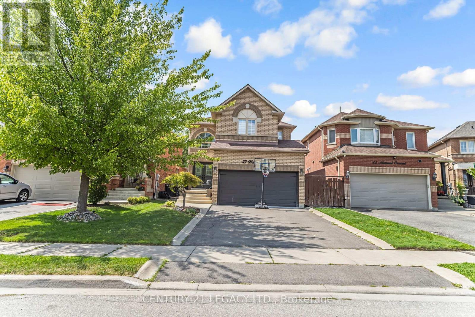 47 National Crescent, Brampton, Ontario  L7A 1J2 - Photo 44 - W12304239