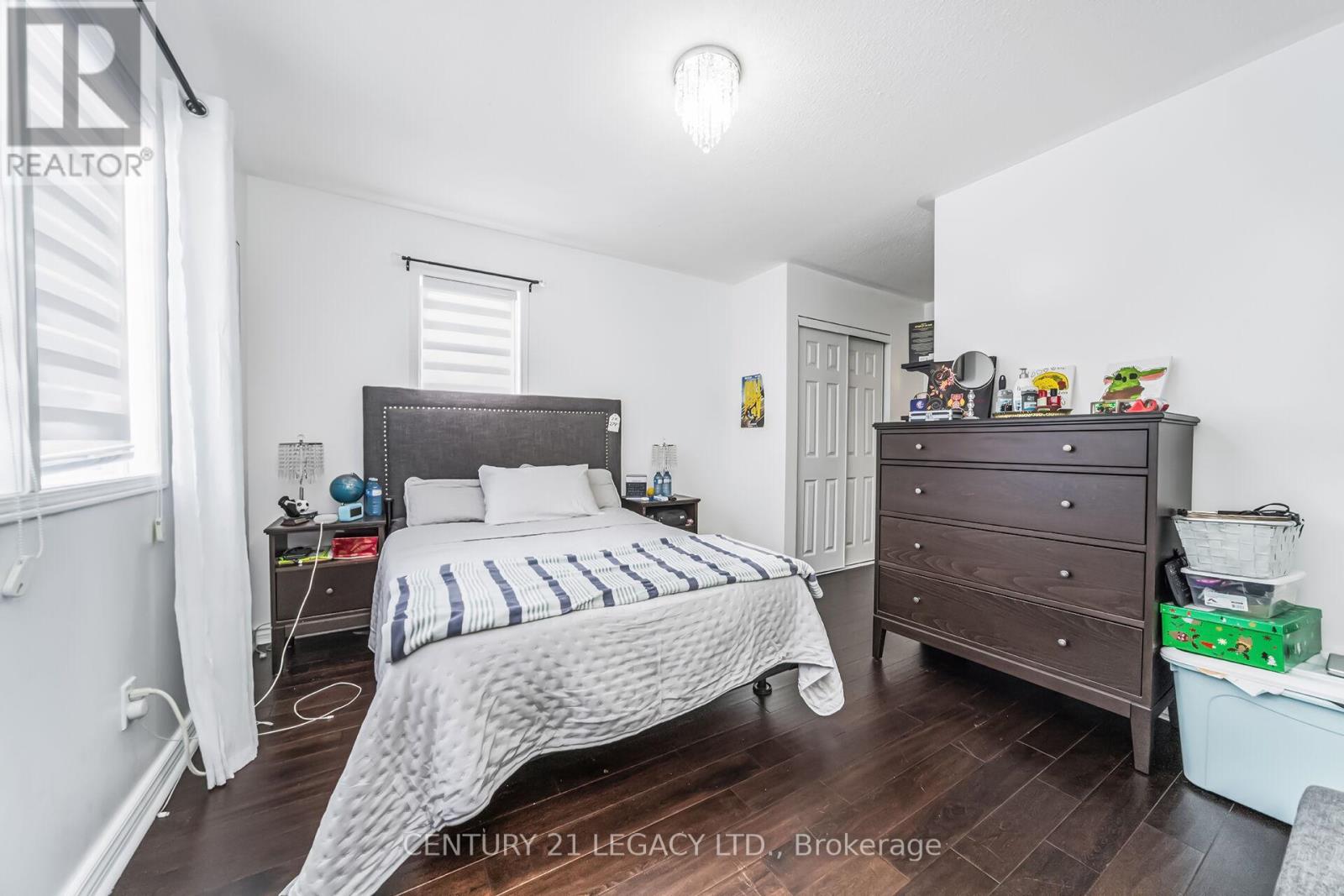 47 National Crescent, Brampton, Ontario  L7A 1J2 - Photo 25 - W12304239