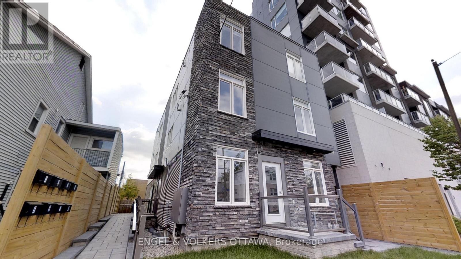 1 - 12 JOLLIET AVENUE, Ottawa, Ontario