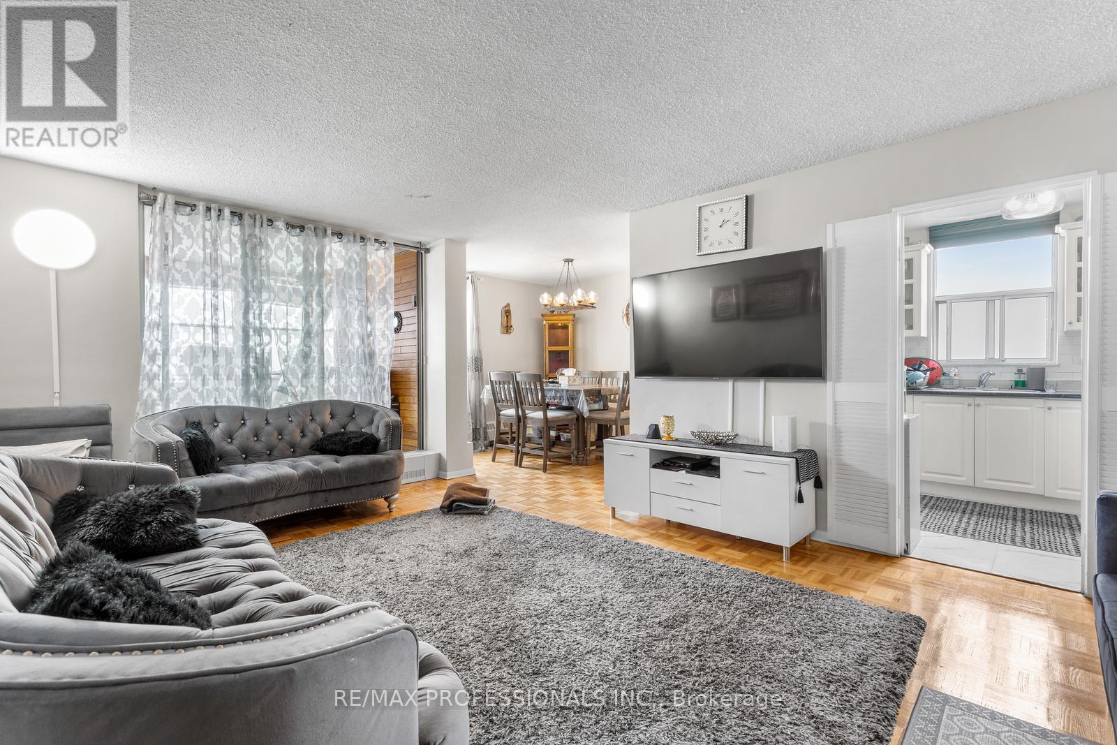 1414 - 60 Pavane Linkway, Toronto, Ontario  M3C 1A2 - Photo 3 - C12306807