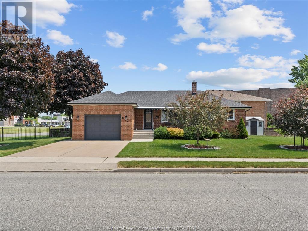 Property at 814 WATSON AVENUE image 3