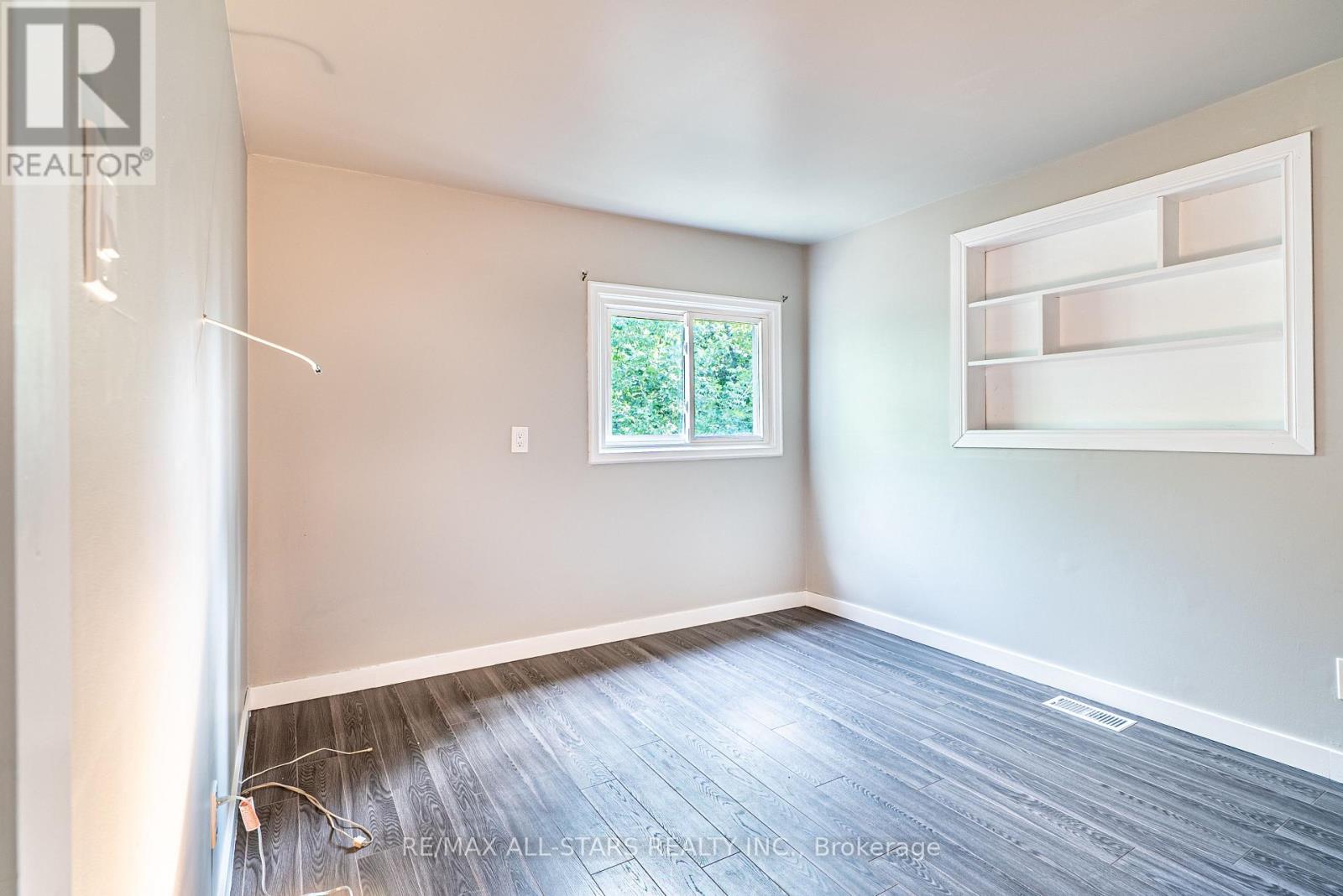 122 Cameron Drive, Kawartha Lakes, Ontario  K0M 1G0 - Photo 16 - X12306919