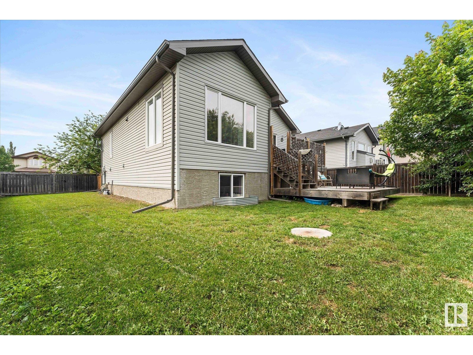 Property at 121 EAGLE RIDGE image 1