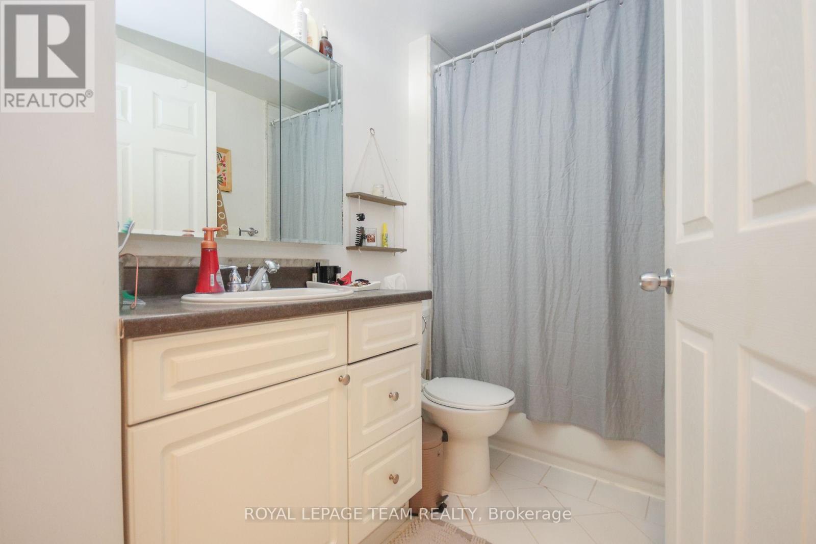 159 Frank Street, Ottawa, Ontario  K2P 0X4 - Photo 5 - X12306932