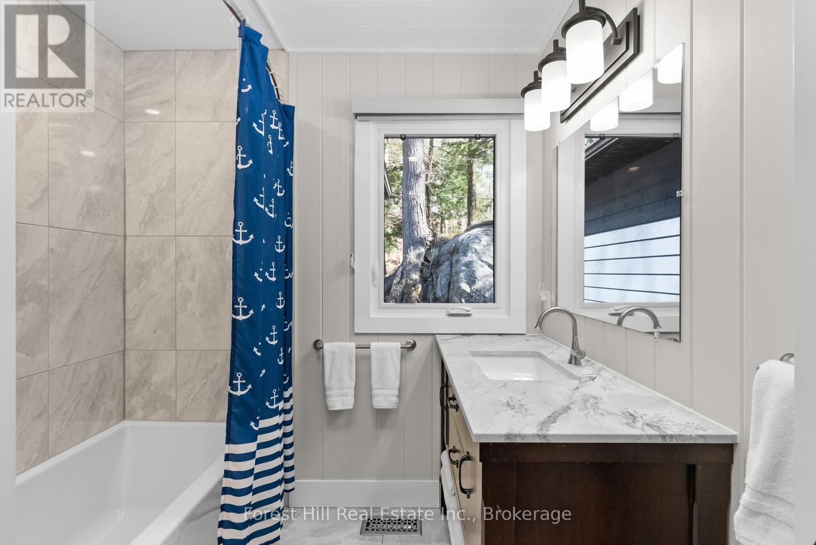 1050 Fair-Lee Park Road, Muskoka Lakes, Ontario  P0B 1G0 - Photo 17 - X12247370