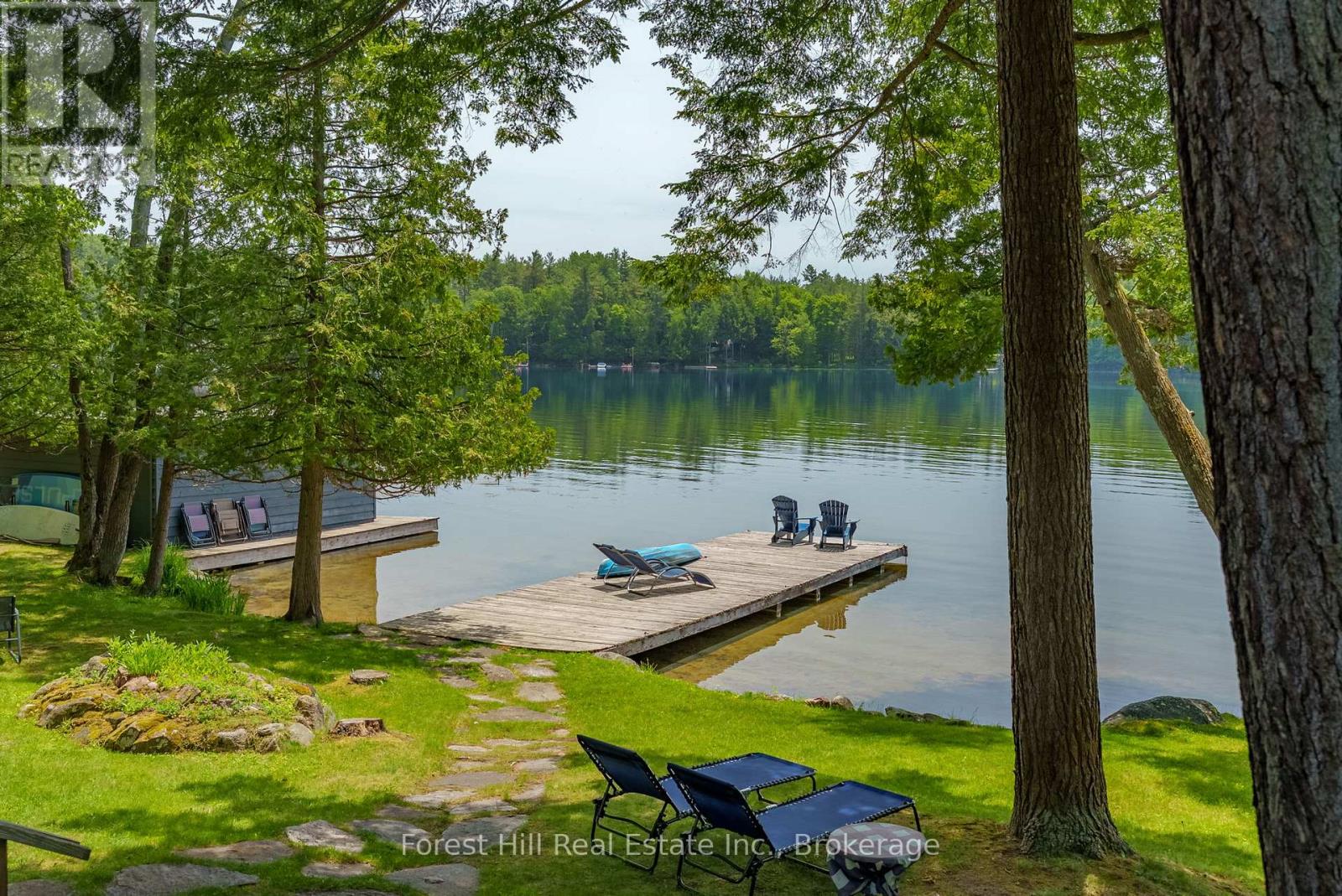 1050 Fair-Lee Park Road, Muskoka Lakes, Ontario  P0B 1G0 - Photo 27 - X12247370