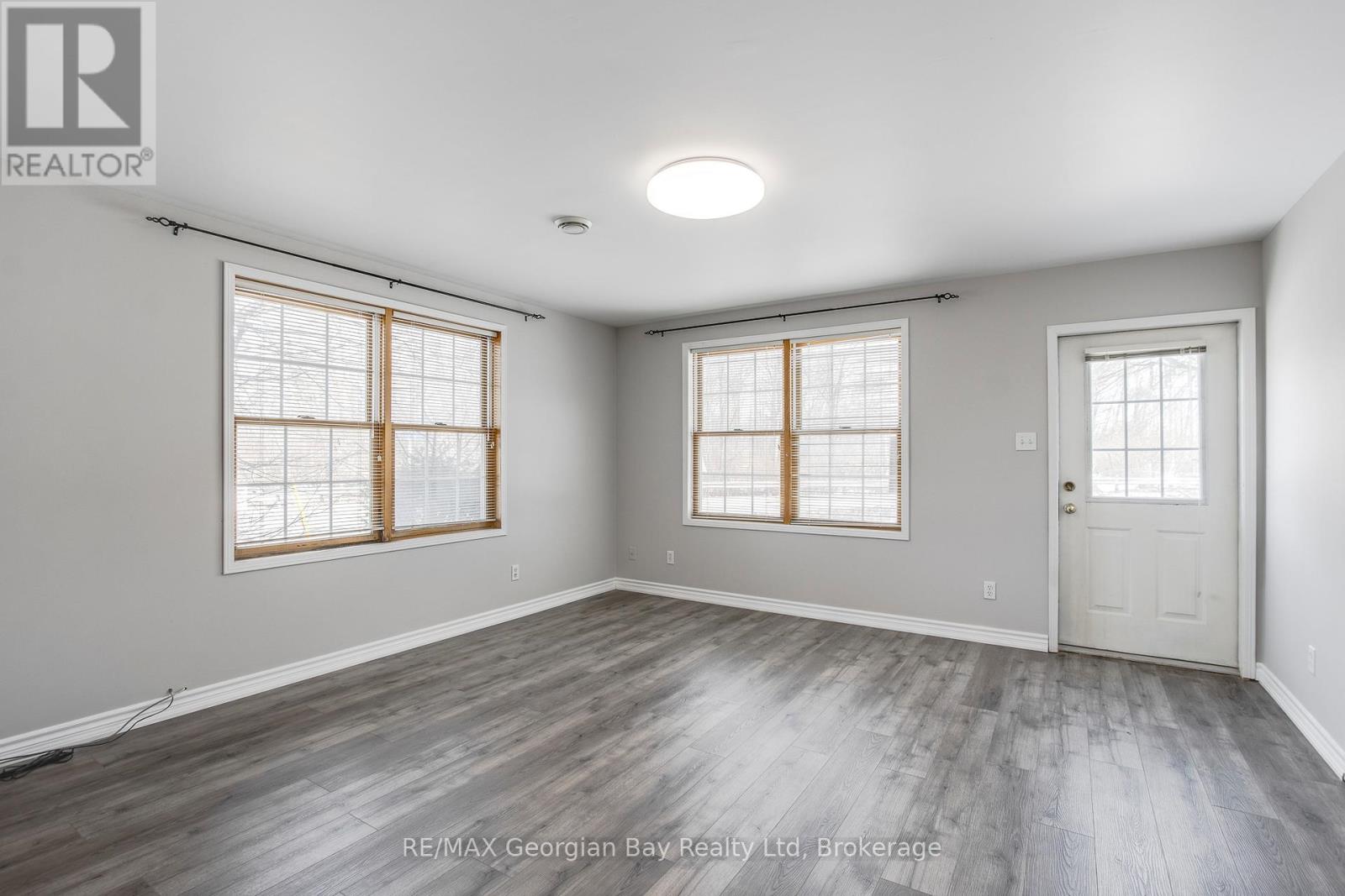 42 Fourth Street, Midland, Ontario  L4R 3S8 - Photo 12 - S12306890