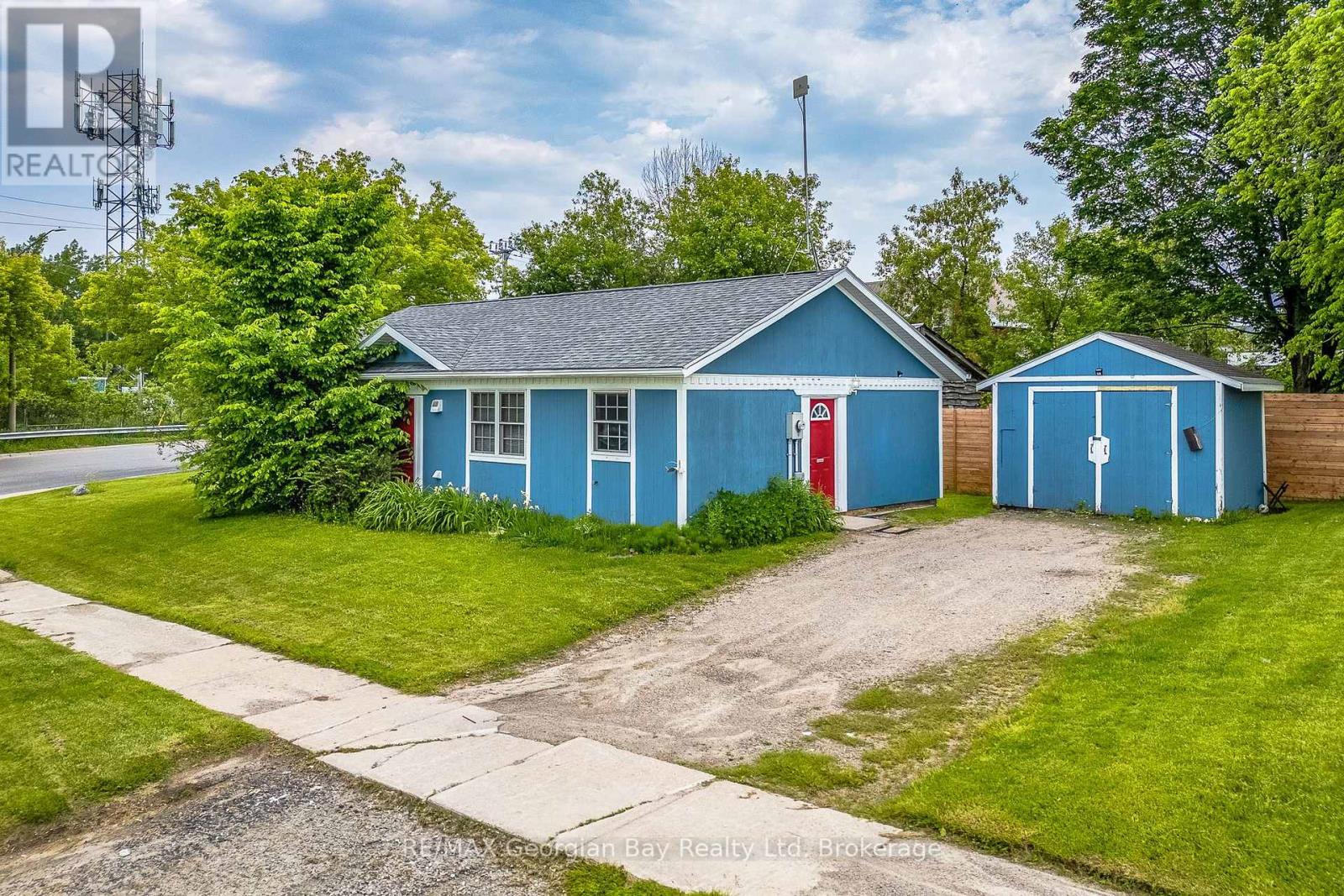 Property at 42 FOURTH STREET image 3