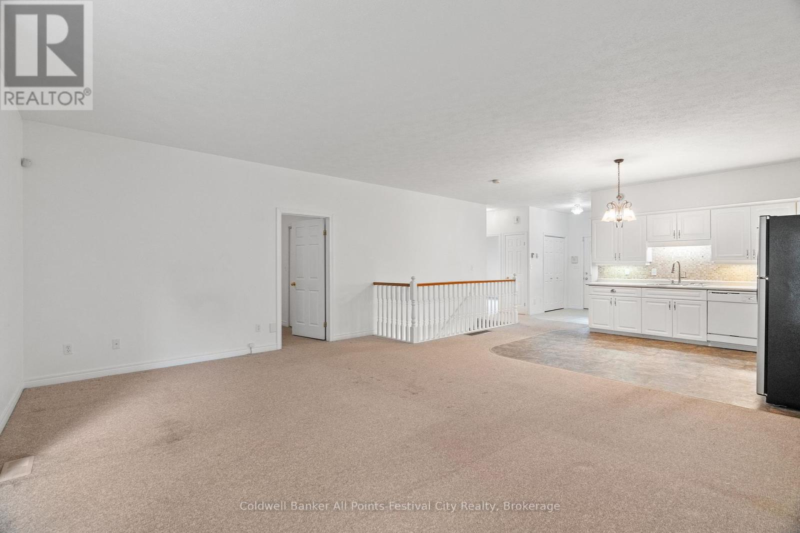 323 Martha Street, Goderich, Ontario  N7A 4M8 - Photo 13 - X12306842