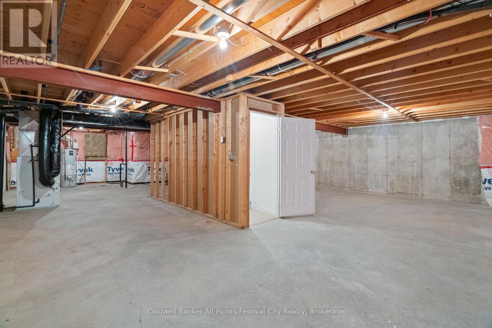 323 Martha Street, Goderich, Ontario  N7A 4M8 - Photo 25 - X12306842