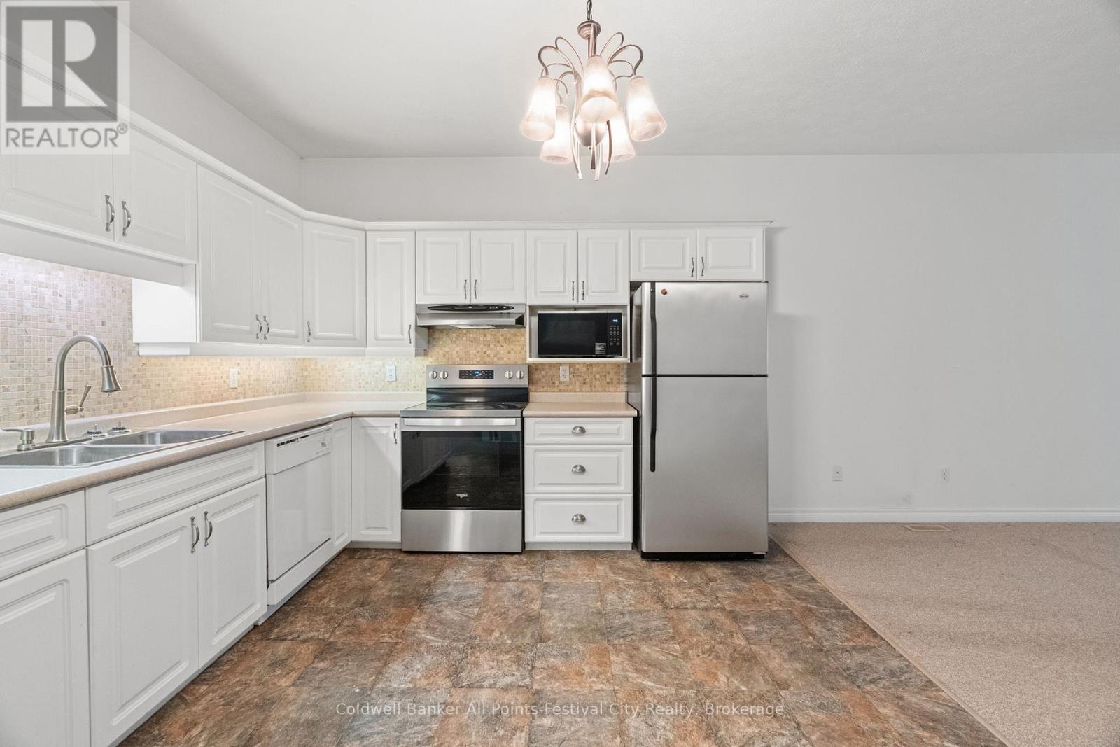 323 Martha Street, Goderich, Ontario  N7A 4M8 - Photo 8 - X12306842