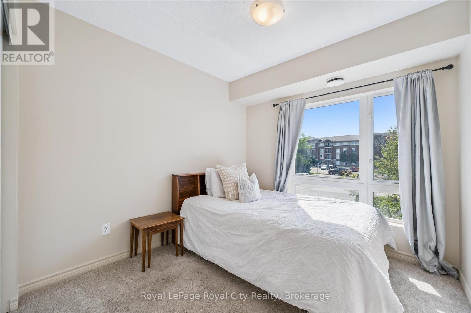212 - 37 Goodwin Drive, Guelph, Ontario  N1L 0E6 - Photo 13 - X12306946