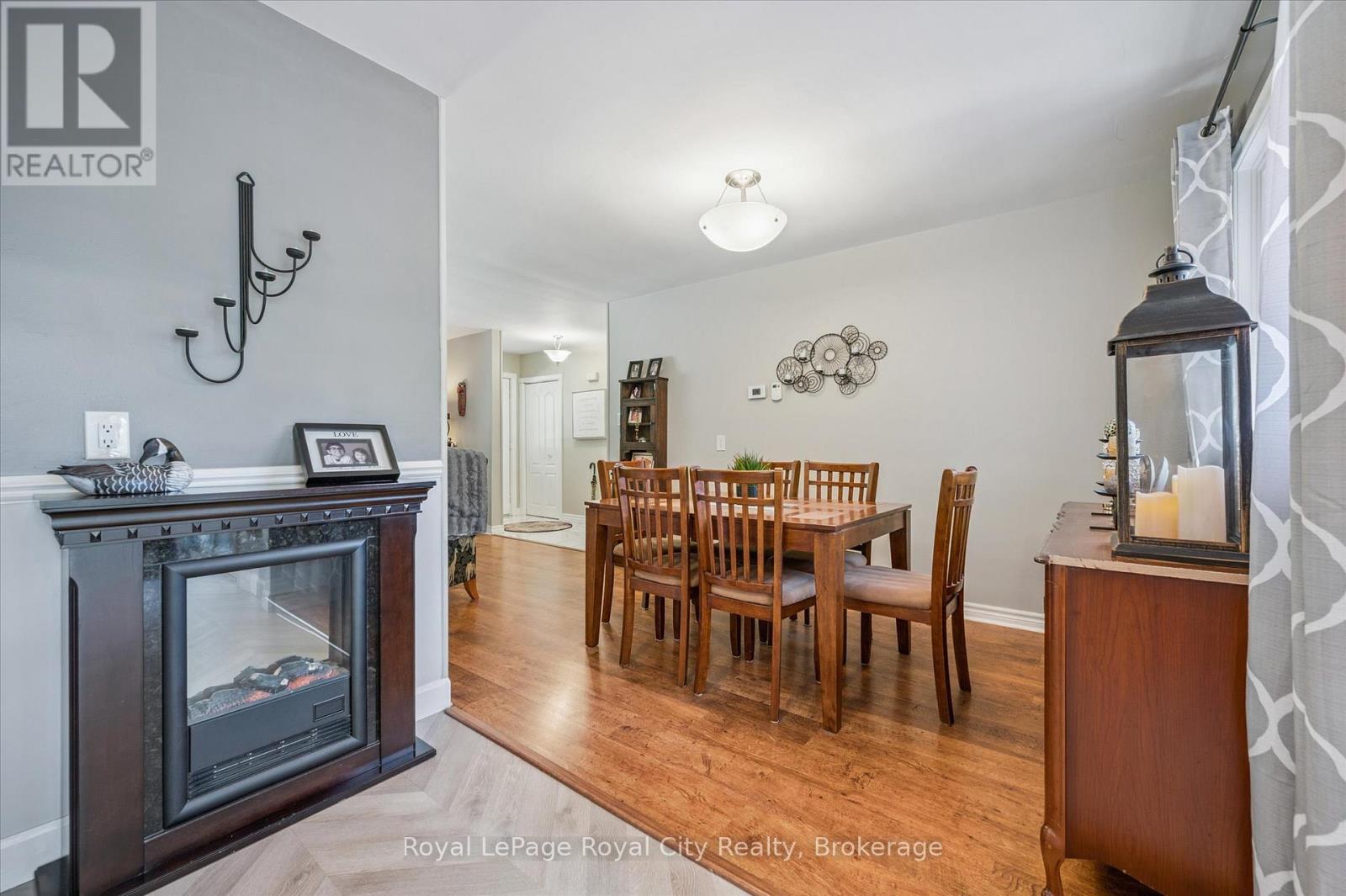 366 Peel Street, Wellington North, Ontario  N0G 2L3 - Photo 14 - X12306950