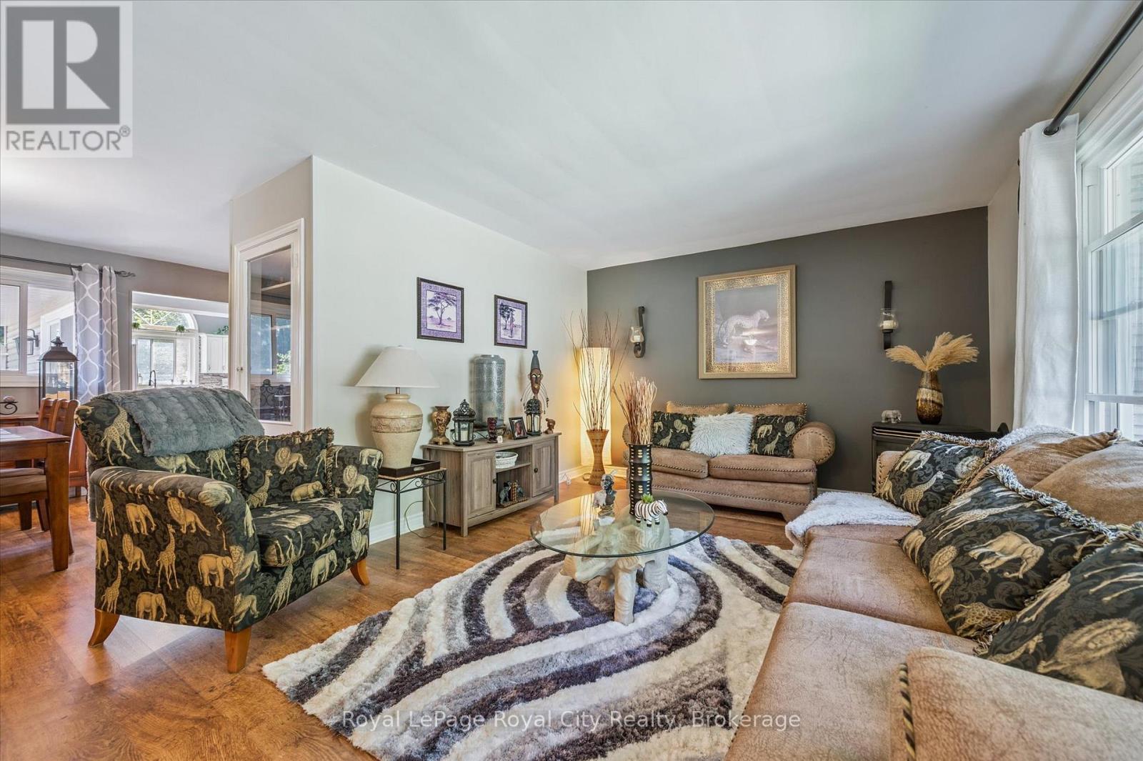 366 Peel Street, Wellington North, Ontario  N0G 2L3 - Photo 16 - X12306950