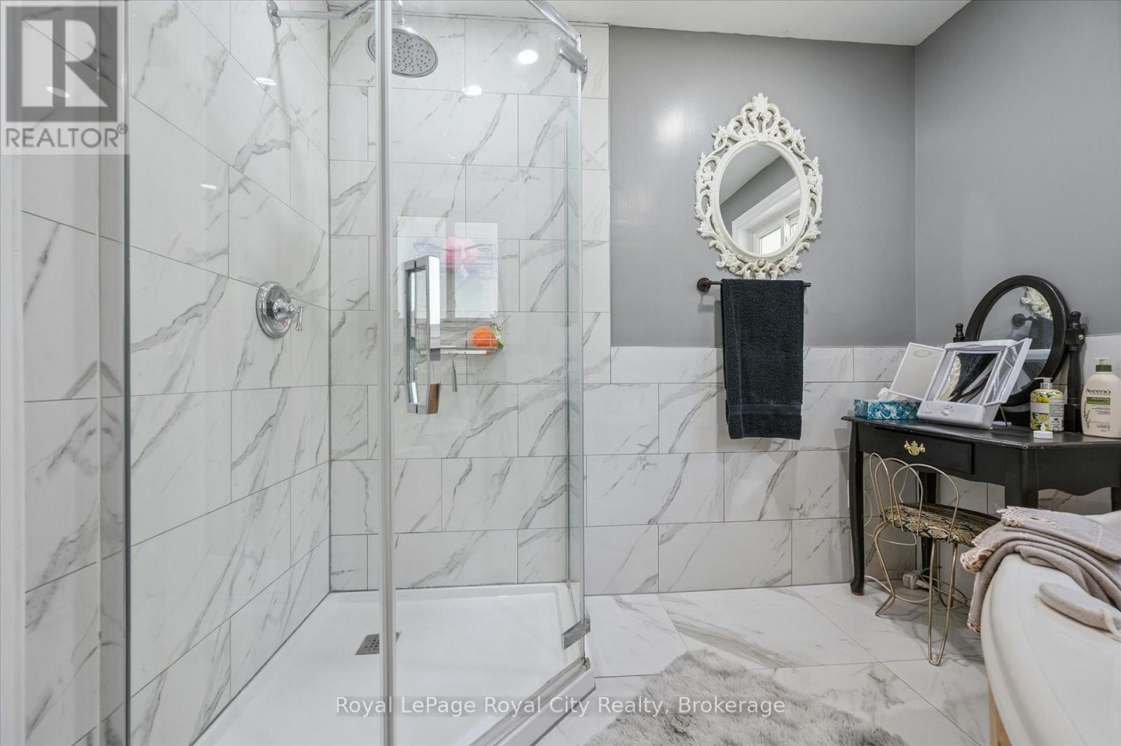 366 Peel Street, Wellington North, Ontario  N0G 2L3 - Photo 24 - X12306950