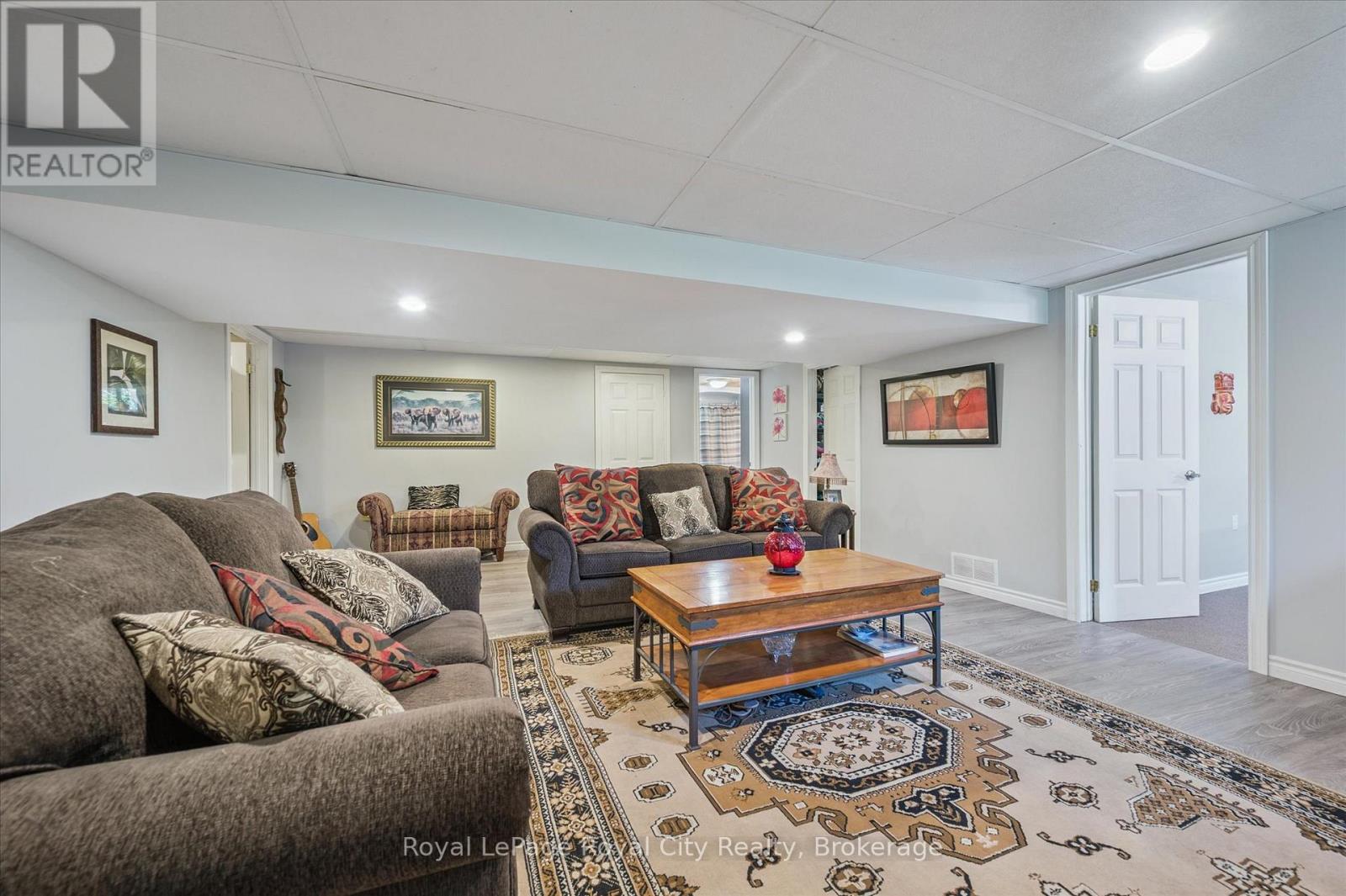 366 Peel Street, Wellington North, Ontario  N0G 2L3 - Photo 27 - X12306950