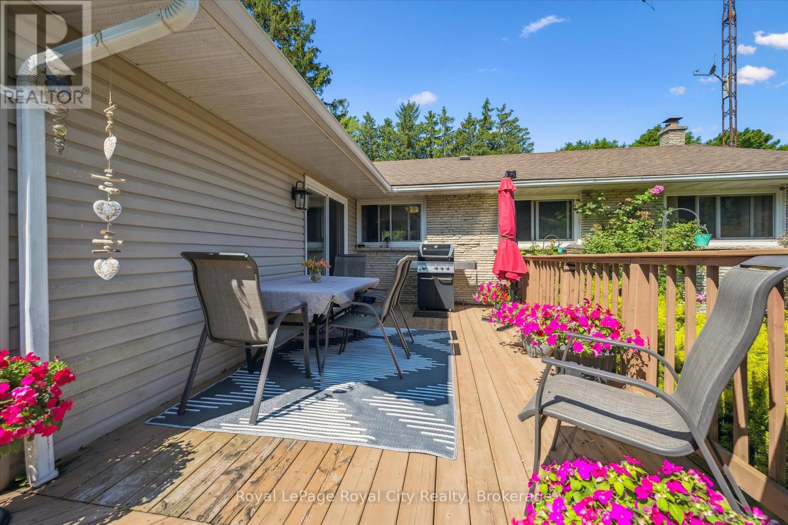 366 Peel Street, Wellington North, Ontario  N0G 2L3 - Photo 33 - X12306950
