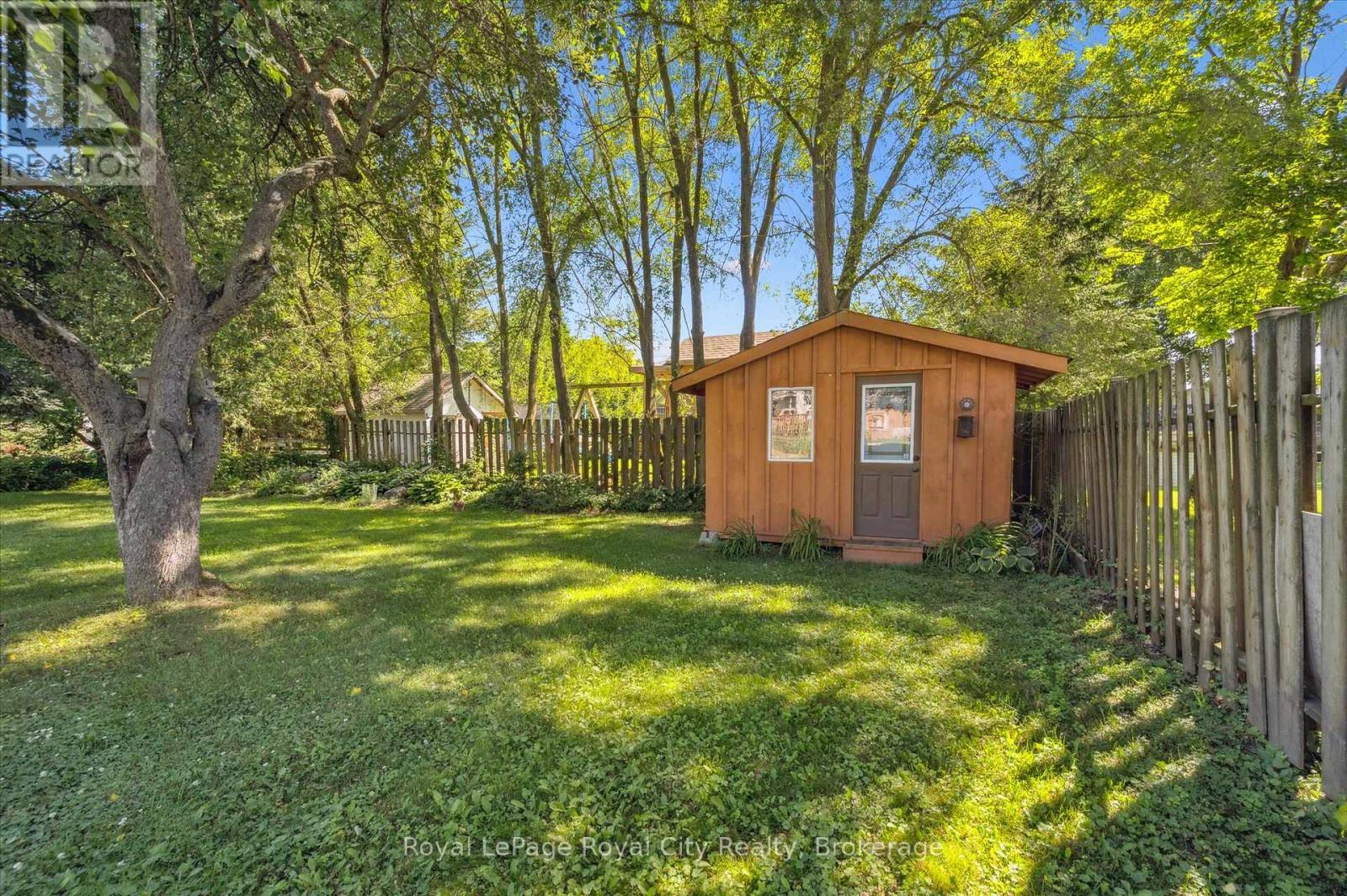 366 Peel Street, Wellington North, Ontario  N0G 2L3 - Photo 45 - X12306950
