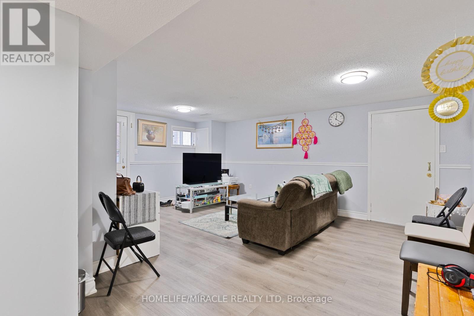 7568 Middleshire Drive, Mississauga, Ontario  L4T 3S2 - Photo 30 - W12306793